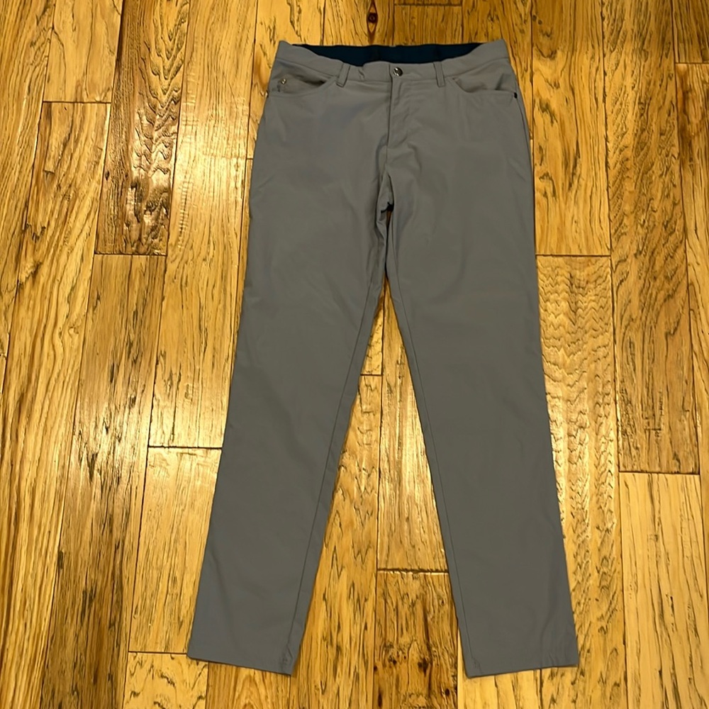 Adidas 5 pocket tapered fit pants - 32x34